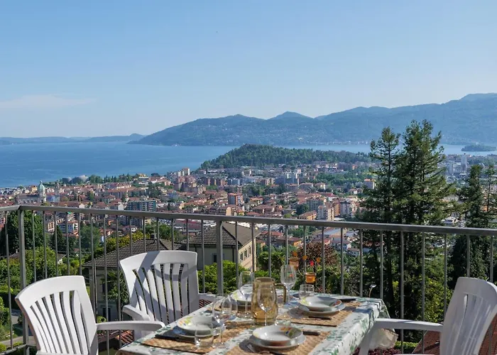 Panoramic's Loft Tramonto Apartament Verbania